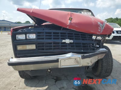 Piąte zdjęcie samochodu w środku: 1989 CHEVROLET BLAZER V10 VIN:1GNEV18K7KF127659 - miniatura