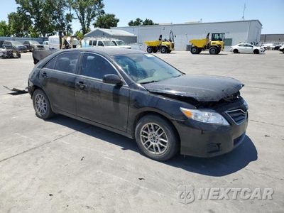 Czwarte zdjęcie samochodu z boku: 2011 TOYOTA CAMRY BASE VIN:4T1BF3EK4BU178228 - miniatura