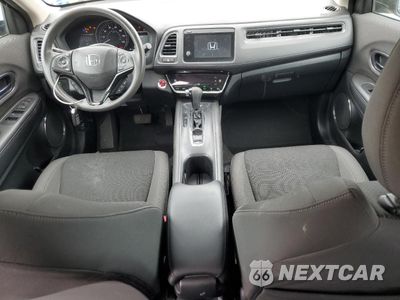 Zdjęcie 8 z 15 samochodu: 2019 HONDA HR-V EX VIN:3CZRU6H55KM726946 - miniatura