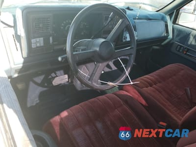 Zdjęcie 8 z 14 samochodu: 1990 CHEVROLET GMT-400 C1500 VIN:2GCEC14K9L1245886 - miniatura