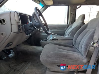 Zdjęcie 7 z 16 samochodu: 1995 CHEVROLET SUBURBAN C1500 VIN:3GNEC16K0SG117126 - miniatura