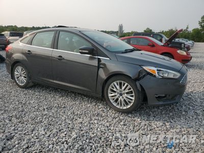 Czwarte zdjęcie samochodu z boku: 2018 FORD FOCUS TITANIUM VIN:1FADP3J22JL280959 - miniatura