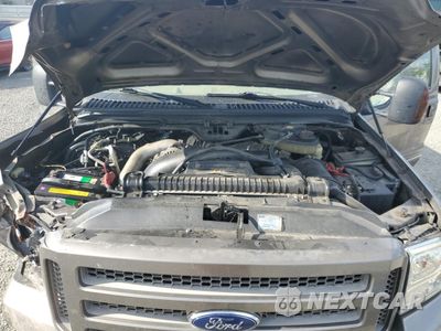 Zdjęcie 12 z 15 samochodu: 2005 FORD EXCURSION LIMITED VIN:1FMSU43P65EB45031 - miniatura