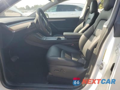 Zdjęcie 7 z 12 samochodu: 2023 TESLA MODEL Y VIN:7SAYGDEEXPA036073 - miniatura