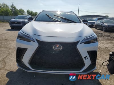 Piąte zdjęcie samochodu w środku: 2022 LEXUS NX 450H VIN:JTJKKCFZ8N2003991 - miniatura