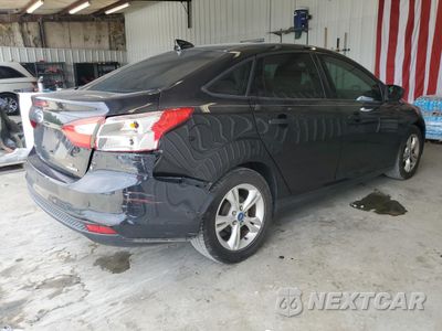 Trzecie zdjęcie samochodu z tyłu: 2013 FORD FOCUS SE VIN:1FADP3F23DL204132 - miniatura