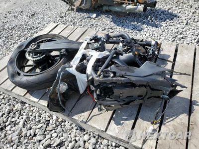 2024 YAMAHA YZFR7 JYARM38E5RA009129 - główne zdjęcie licytacji z USA - miniatura