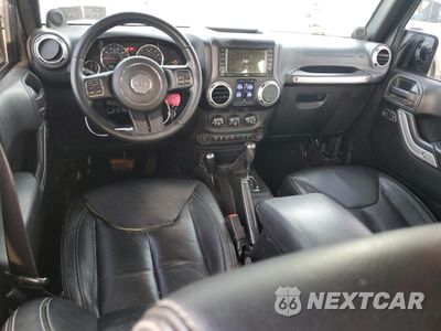 Zdjęcie 8 z 15 samochodu: 2014 JEEP WRANGLER UNLIMITED SAHARA VIN:1C4HJWEG9EL240338 - miniatura