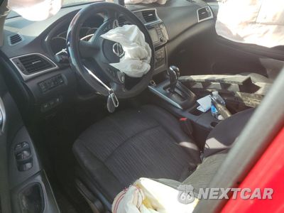 Zdjęcie 8 z 12 samochodu: 2018 NISSAN SENTRA S VIN:3N1AB7AP7JL617227 - miniatura