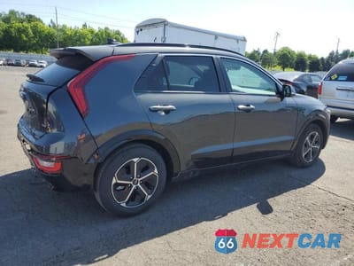 Trzecie zdjęcie samochodu z tyłu: 2025 KIA NIRO SX VIN:KNDCT3LEXS5217283 - miniatura