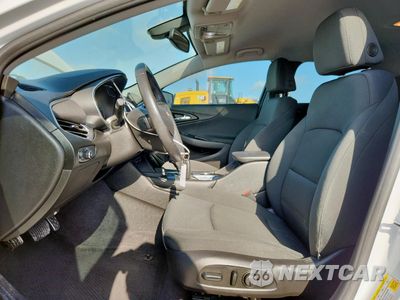 Zdjęcie 7 z 15 samochodu: 2017 CHEVROLET MALIBU LT VIN:1G1ZE5ST6HF139435 - miniatura