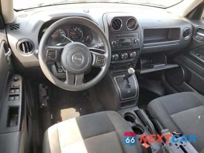 Zdjęcie 8 z 13 samochodu: 2012 JEEP PATRIOT SPORT VIN:1C4NJRBB6CD638322 - miniatura