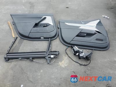 Zdjęcie 13 z 14 samochodu: 2025 BMW 740 I VIN:WBA23EH00SCT24226 - miniatura