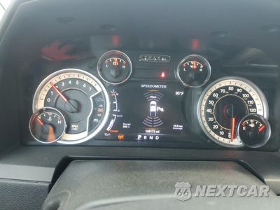 Zdjęcie 9 z 15 samochodu: 2017 RAM 1500 LARAMIE VIN:1C6RR7NT4HS504647 - miniatura