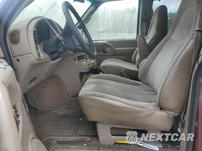 Zdjęcie 7 z 13 samochodu: 2003 CHEVROLET ASTRO VIN:1GNEL19XX3B148529 - miniatura