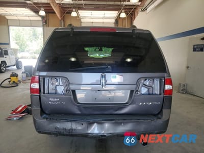 Zdjęcie 6 z 15 samochodu: 2014 LINCOLN NAVIGATOR VIN:5LMJJ2H58EEL03852 - miniatura