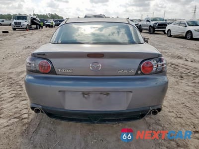Zdjęcie 6 z 12 samochodu: 2004 MAZDA RX8 VIN:JM1FE17N840131962 - miniatura