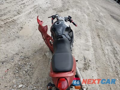 Zdjęcie 6 z 9 samochodu: 2000 SUZUKI GSX600 F VIN:JS1GN79A5Y2103235 - miniatura