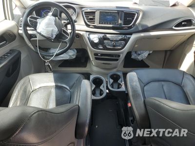 Zdjęcie 8 z 13 samochodu: 2020 CHRYSLER PACIFICA TOURING L VIN:2C4RC1BG0LR125086 - miniatura