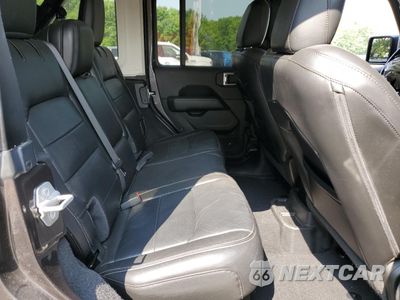 Zdjęcie 11 z 16 samochodu: 2019 JEEP WRANGLER UNLIMITED SAHARA VIN:1C4HJXEN3KW542920 - miniatura