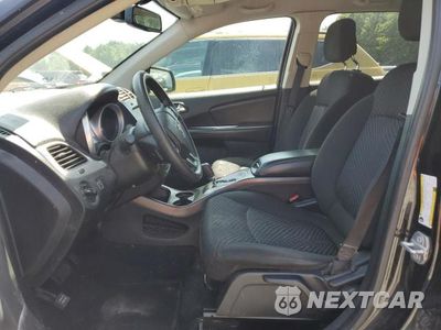 Zdjęcie 7 z 13 samochodu: 2019 DODGE JOURNEY SE VIN:3C4PDCBG8KT874925 - miniatura