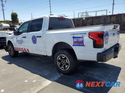 Drugie zdjęcie samochodu z przodu: 2023 FORD F150 LIGHTNING PRO VIN:1FTVW1EL4PWG02954 - miniatura