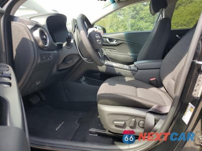 Zdjęcie 7 z 14 samochodu: 2023 HYUNDAI KONA SE VIN:KM8K23AG6PU191325 - miniatura