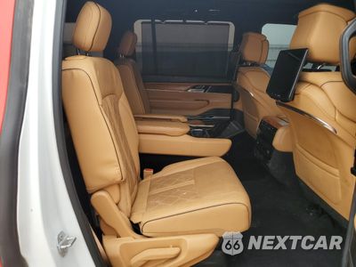 Zdjęcie 11 z 15 samochodu: 2022 JEEP GRAND WAGONEER SERIES III VIN:1C4SJVGJ5NS100916 - miniatura