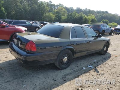 Trzecie zdjęcie samochodu z tyłu: 2010 FORD CROWN VICTORIA POLICE INTERCEPTOR VIN:2FABP7BV1AX139245 - miniatura