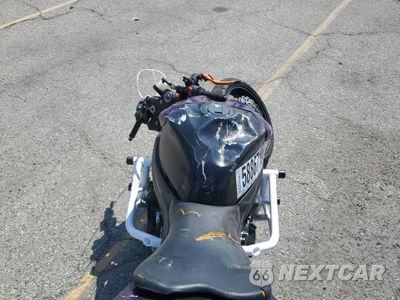Zdjęcie 6 z 9 samochodu: 2006 SUZUKI GSX-R600 K6 VIN:JS1GN7DAX62120262 - miniatura
