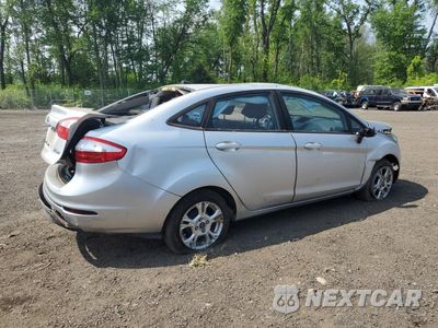 Trzecie zdjęcie samochodu z tyłu: 2015 FORD FIESTA SE VIN:3FADP4BJ2FM204658 - miniatura