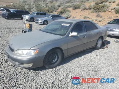 2001 LEXUS ES 300 JT8BF22G2V0053396 - główne zdjęcie licytacji z USA - miniatura