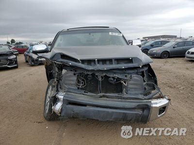 Piąte zdjęcie samochodu w środku: 2014 TOYOTA TUNDRA CREWMAX LIMITED VIN:5TFHW5F14EX356805 - miniatura