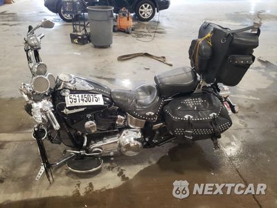 Trzecie zdjęcie samochodu z tyłu: 2013 HARLEY-DAVIDSON FLSTC HERITAGE SOFTAIL CLASSIC VIN:1HD1BWV15DB013810 - miniatura