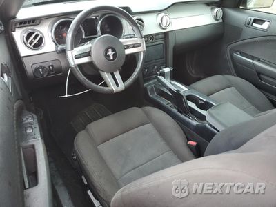 Zdjęcie 8 z 14 samochodu: 2006 FORD MUSTANG VIN:1ZVFT84NX65258783 - miniatura