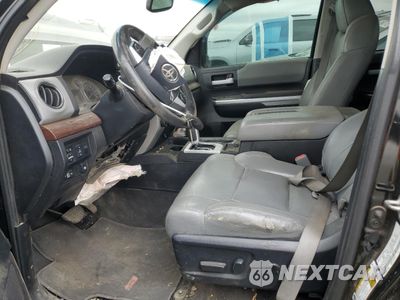 Zdjęcie 7 z 15 samochodu: 2014 TOYOTA TUNDRA CREWMAX LIMITED VIN:5TFHW5F14EX356805 - miniatura