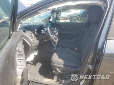 Zdjęcie 7 z 16 samochodu: 2019 CHEVROLET TRAX LS VIN:3GNCJKSB2KL234481 - miniatura