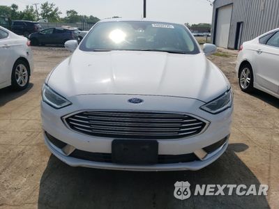 Piąte zdjęcie samochodu w środku: 2018 FORD FUSION SE HYBRID VIN:3FA6P0LU3JR172079 - miniatura