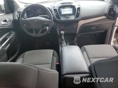 Zdjęcie 8 z 13 samochodu: 2017 FORD ESCAPE SE VIN:1FMCU9GD3HUB48075 - miniatura