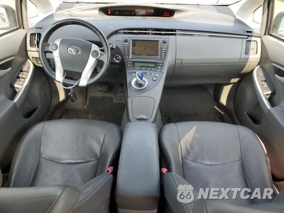 Zdjęcie 8 z 12 samochodu: 2011 TOYOTA PRIUS VIN:JTDKN3DU5B0322001 - miniatura