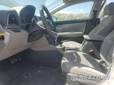 Zdjęcie 7 z 15 samochodu: 2018 HYUNDAI ELANTRA SEL VIN:5NPD84LF9JH213096 - miniatura