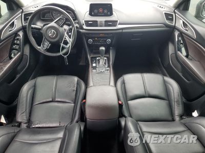 Zdjęcie 8 z 15 samochodu: 2018 MAZDA 3 TOURING VIN:3MZBN1L38JM199204 - miniatura