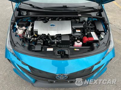 Piąte zdjęcie samochodu w środku: 2022 TOYOTA PRIUS PRIME LE VIN:JTDKAMFP7N3203457 - miniatura