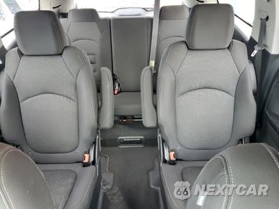 Zdjęcie 10 z 14 samochodu: 2017 CHEVROLET TRAVERSE LT VIN:1GNKRGKD4HJ334049 - miniatura