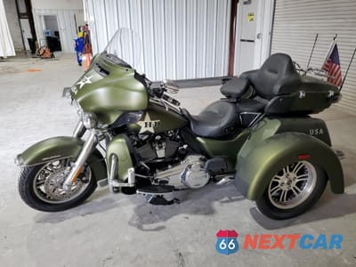 Trzecie zdjęcie samochodu z tyłu: 2022 HARLEY-DAVIDSON FLHTCUTG VIN:1HD1MAF17NB857151 - miniatura