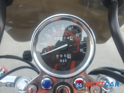 Zdjęcie 7 z 9 samochodu: 2014 HONDA CMX250 C VIN:JH2MC1301EK800156 - miniatura