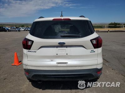 Zdjęcie 6 z 14 samochodu: 2019 FORD ESCAPE SE VIN:1FMCU9GD8KUA54457 - miniatura