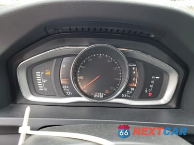 Zdjęcie 9 z 16 samochodu: 2017 VOLVO V60 CROSS COUNTRY PREMIER VIN:YV440MWK3H1039525 - miniatura