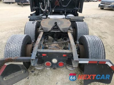 Zdjęcie 9 z 10 samochodu: 2015 FREIGHTLINER CASCADIA 125 VIN:3AKJGLD60FSGJ8779 - miniatura