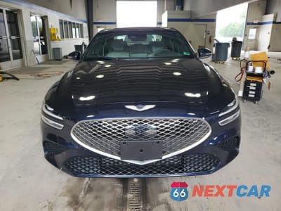 Piąte zdjęcie samochodu w środku: 2023 GENESIS G70 BASE VIN:KMTG34TA5PU132466 - miniatura
